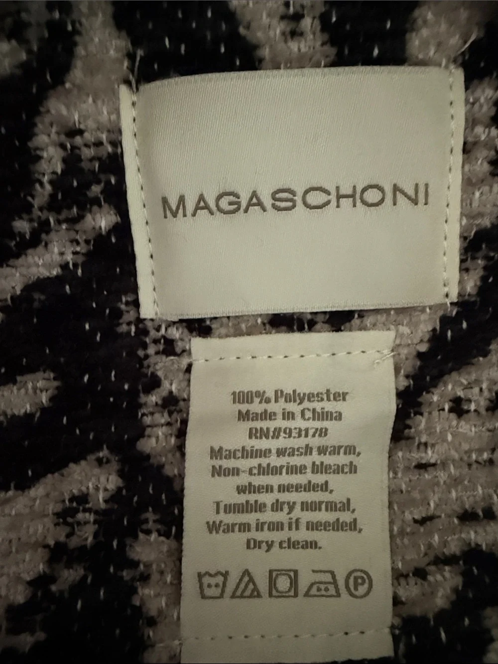 Magaschoni Black & Cream Halloween Jacquard Throw